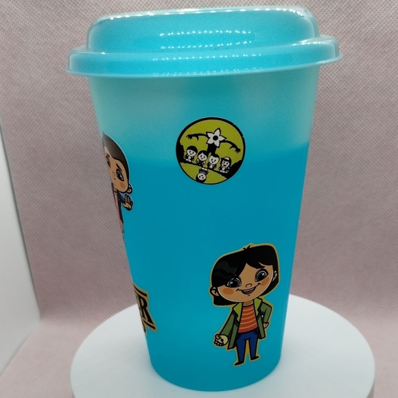 New Stranger Things Reusable Color-changing 12oz tumbler with‎ top & straw - Picture 7 of 7